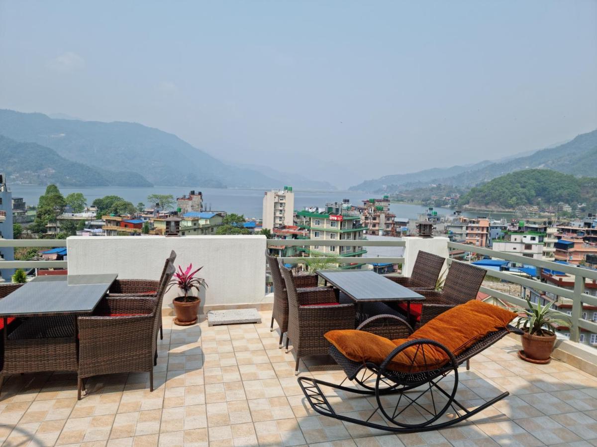 פוקהרה Chautari Boutique Hotel מראה חיצוני תמונה