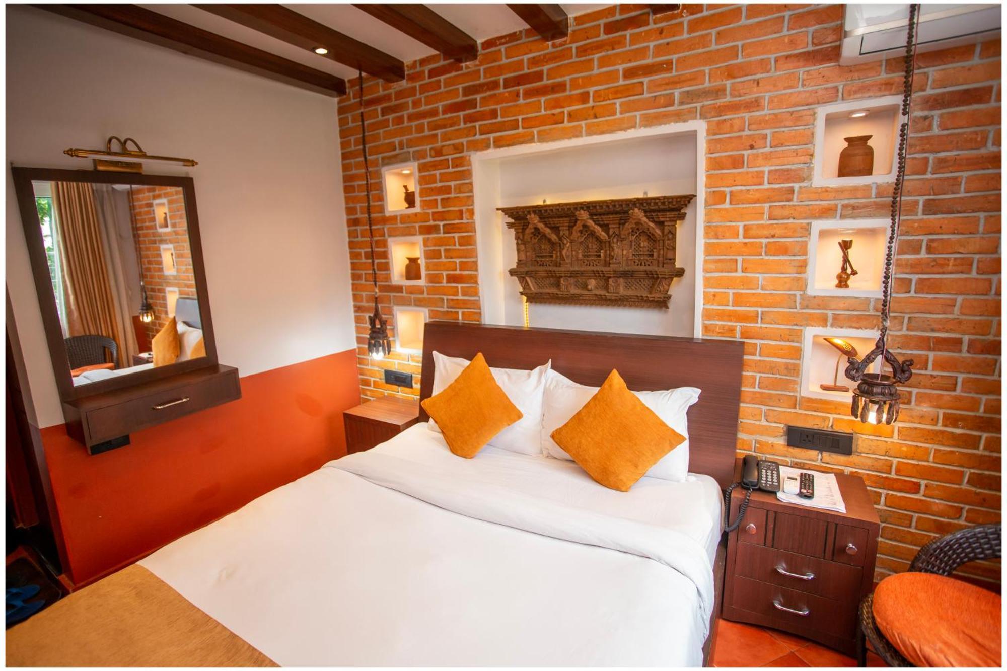 פוקהרה Chautari Boutique Hotel מראה חיצוני תמונה