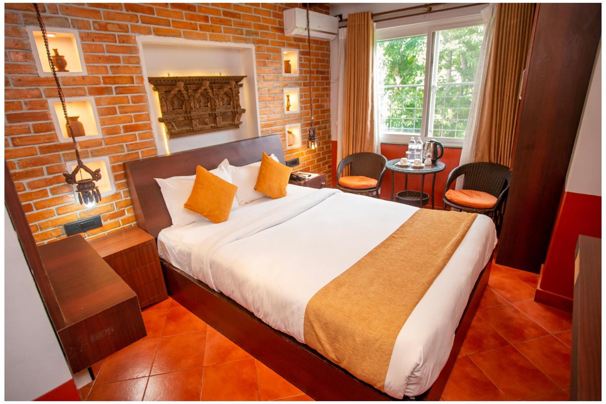 פוקהרה Chautari Boutique Hotel מראה חיצוני תמונה