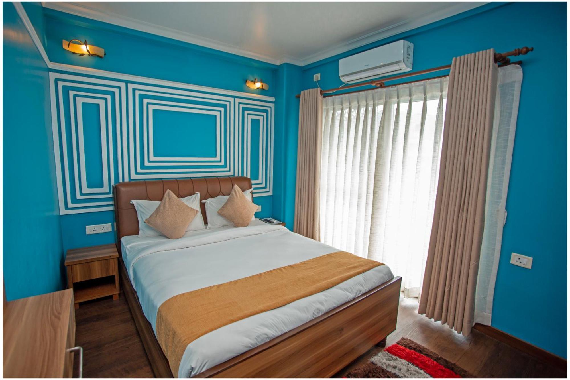 פוקהרה Chautari Boutique Hotel מראה חיצוני תמונה